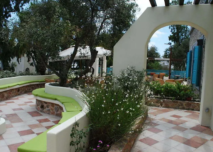 Santorini מלון 3*