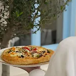 Santorini Fíra