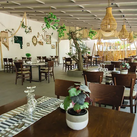 圣托里尼酒店 3*