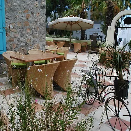 Santorini Fíra
