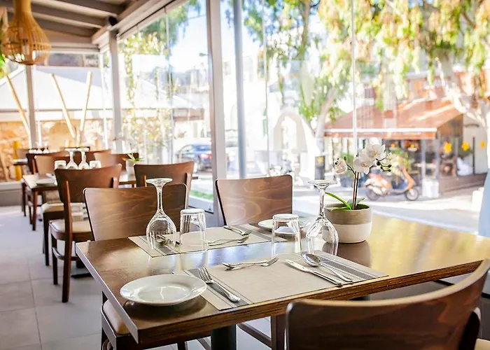 Santorini Hotel Fira (Santorini)