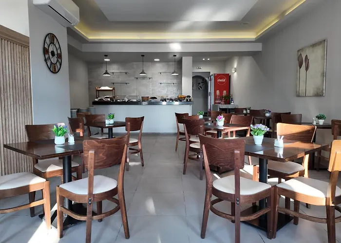 Santorini Hotel Fira (Santorini)