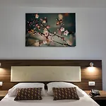 Santorini 3*