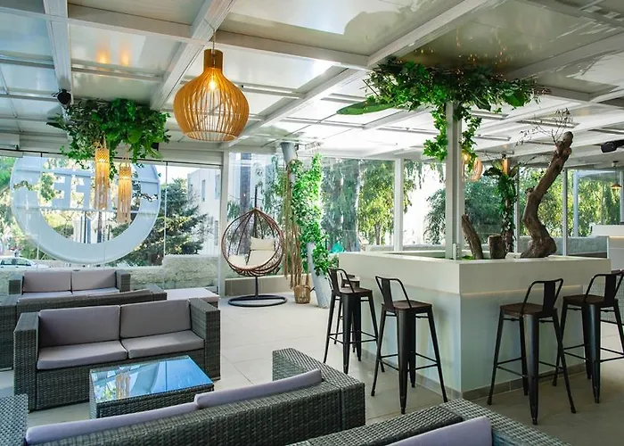 Santorini Otel Fira (Santorini)